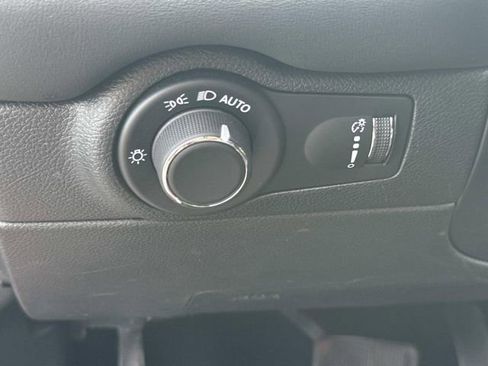 Used 2024 Dodge Durango R/T AWD/4WD image 16