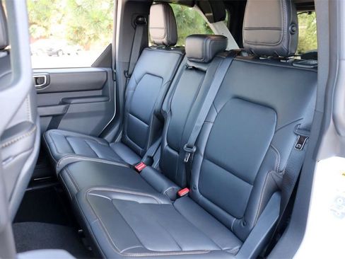 New 2025 Ford Bronco Badlands w/ Sasquatch Package image 20