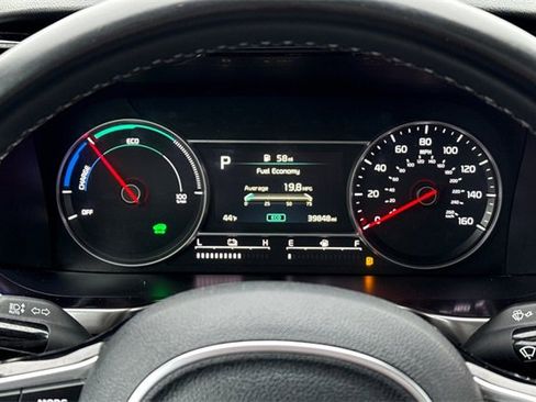 Certified 2023 Kia Sorento EX w/ Panoramic Sunroof Package image 36