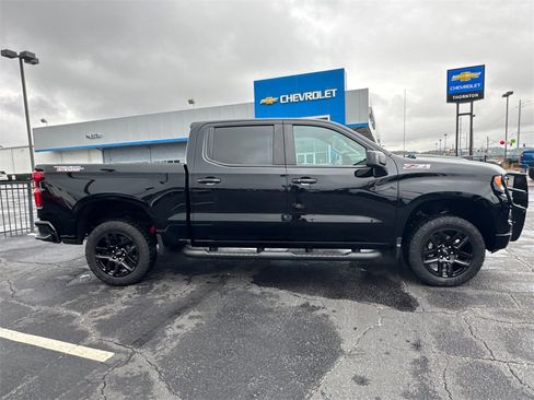 Used 2024 Chevrolet Silverado 1500 LT Trail Boss w/ Convenience Package II image 5