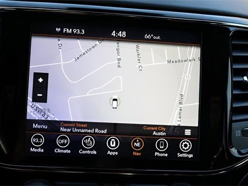 Used 2021 Jeep Grand Cherokee High Altitude image 22