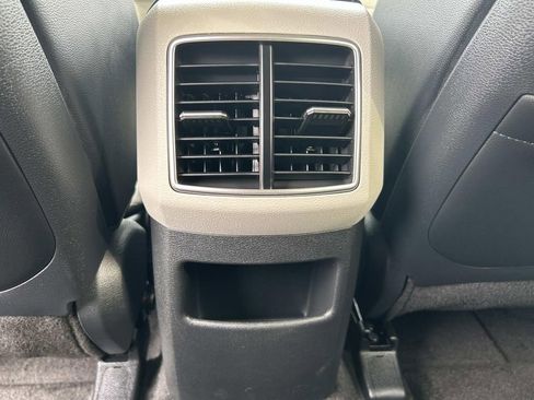 Certified 2025 Kia Sportage EX image 13