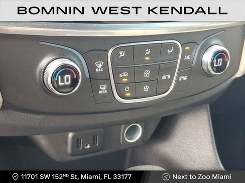 Used 2022 Chevrolet Traverse LS image 26