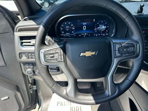 Used 2024 Chevrolet Suburban LT w/ LT Signature Package AWD/4WD image 19