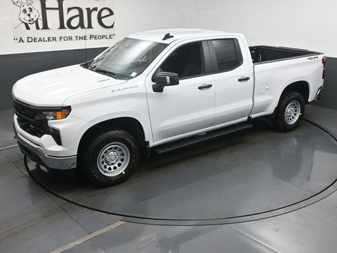 New 2026 Chevrolet Silverado 1500 W/T image 22