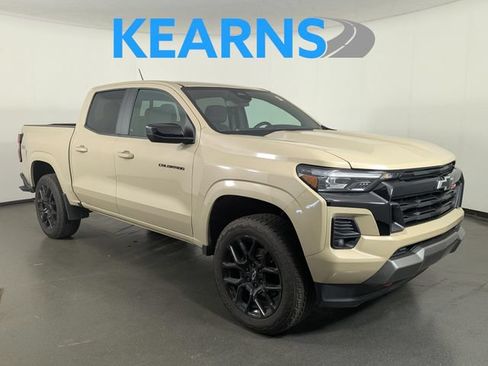 Used 2024 Chevrolet Colorado Z71 w/ LPO, Dark Essentials Package AWD/4WD image 1