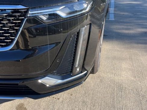 New 2025 Cadillac XT6 Premium Luxury image 13