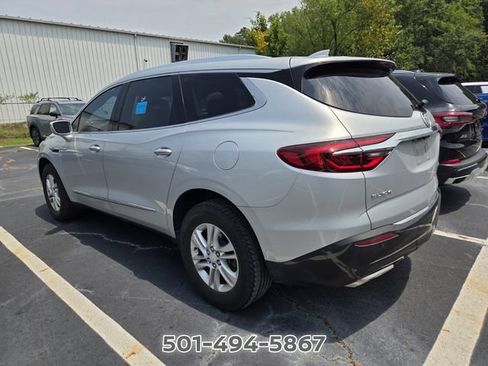 Used 2018 Buick Enclave Essence FWD image 8