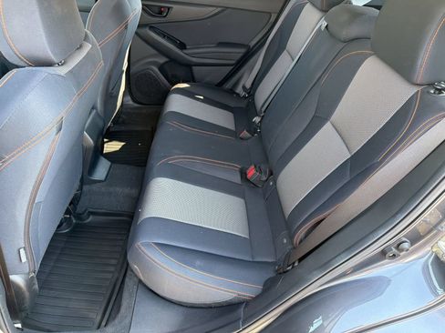 Used 2020 Subaru Crosstrek 2.0i Premium w/ Moonroof Package 2 AWD/4WD image 21