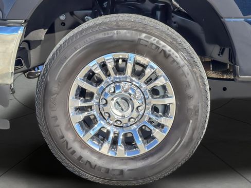 Used 2022 Ford F250 XLT w/ XLT Premium Package image 23