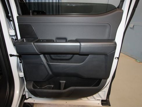 Used 2022 Ford F150 XLT w/ Equipment Group 302A High image 28