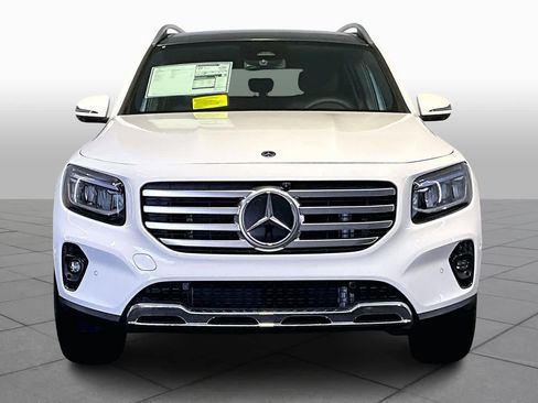 New 2026 Mercedes-Benz GLB 250 4MATIC image 2
