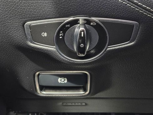 Used 2017 Mercedes-Benz S 550 Cabriolet image 15