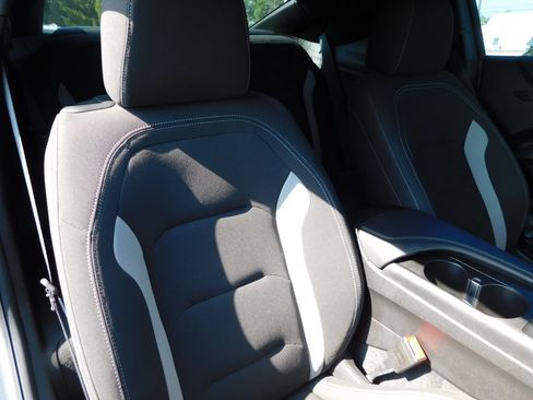 Used 2020 Chevrolet Camaro LT RWD image 18