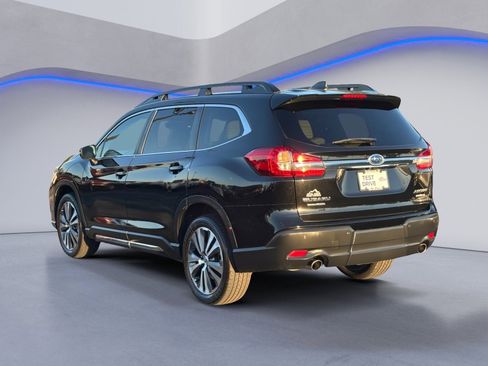 Used 2022 Subaru Ascent Limited image 12