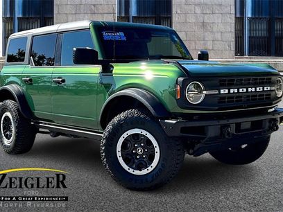 Used 2022 Ford Bronco Black Diamond w/ Sasquatch Package