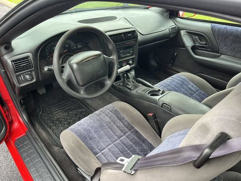 Used 2000 Chevrolet Camaro LT RWD image 20