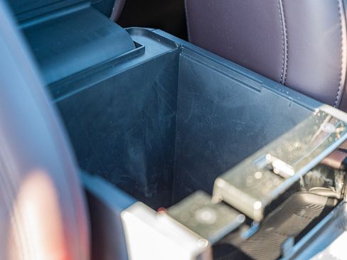 Certified 2025 Ford Explorer Platinum w/ Ultimate Package image 12