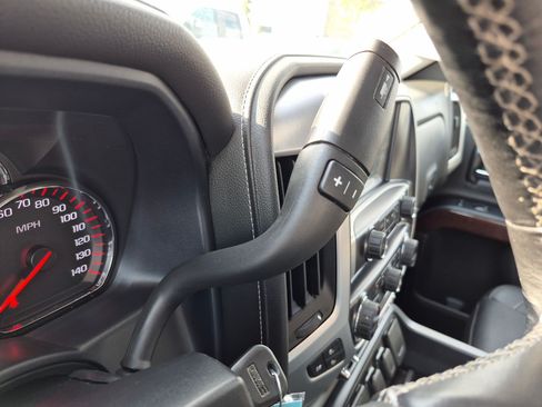 Used 2016 GMC Sierra 1500 SLT AWD/4WD image 25