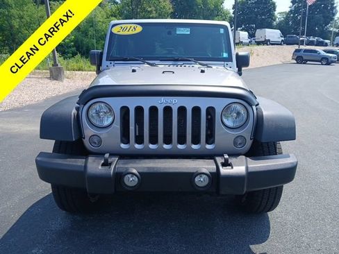 Used 2018 Jeep Wrangler Unlimited Sport S AWD/4WD image 9