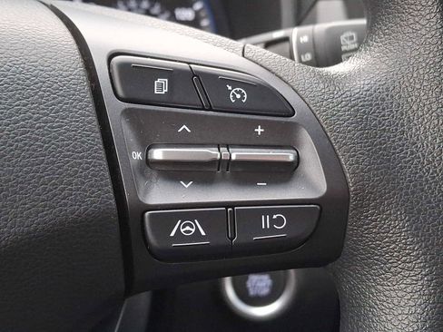 Used 2022 Hyundai Kona SEL w/ Cargo Package image 19