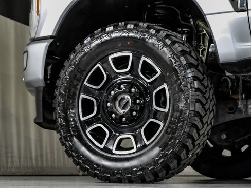 Used 2024 Ford F250 Platinum AWD/4WD image 56