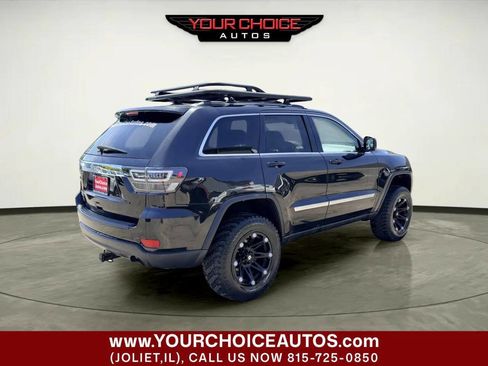 Used 2012 Jeep Grand Cherokee Laredo w/ Laredo E Group AWD/4WD image 8