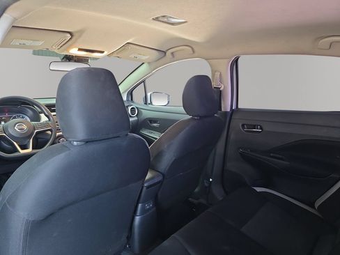 Used 2022 Nissan Versa SV FWD image 19