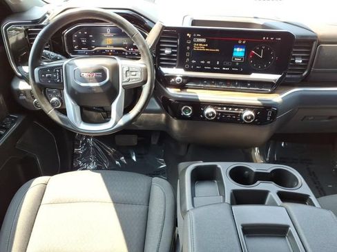 Used 2024 GMC Sierra 1500 Elevation AWD/4WD image 16