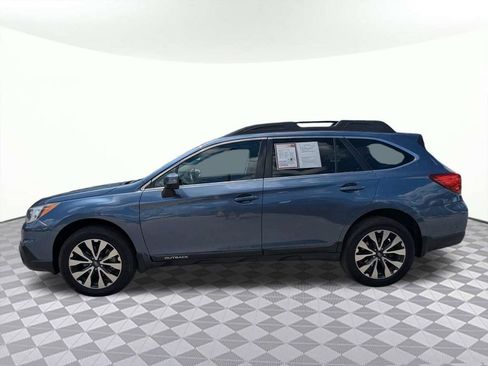 Used 2017 Subaru Outback 2.5i Limited AWD/4WD image 5