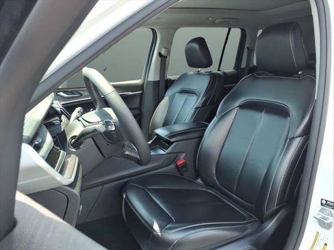 Used 2024 Jeep Grand Cherokee Limited 4xe AWD/4WD image 3