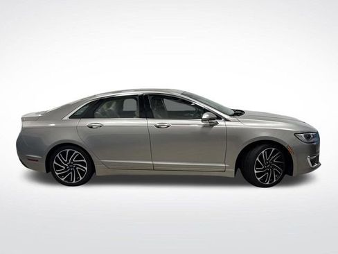 Used 2020 Lincoln MKZ Reserve w/ Luxury Package image 2