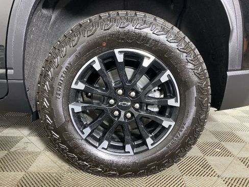 New 2026 Chevrolet Traverse Z71 w/ Driver Confidence Package image 32