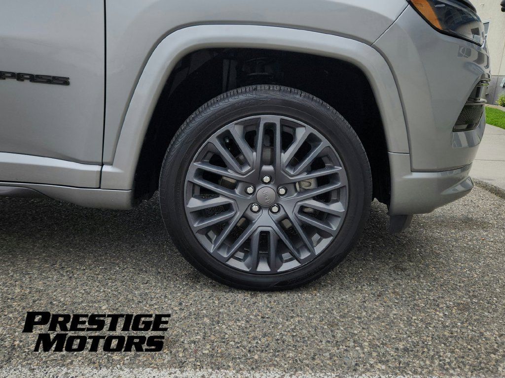 Used 2022 Jeep Compass High Altitude AWD/4WD image 9