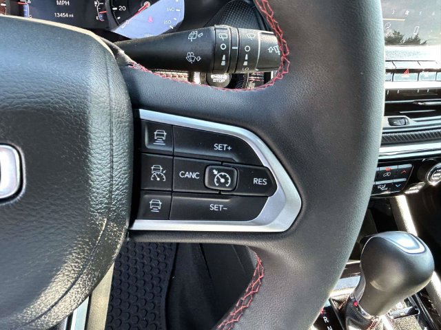 Used 2026 Jeep Compass Trailhawk AWD/4WD image 11