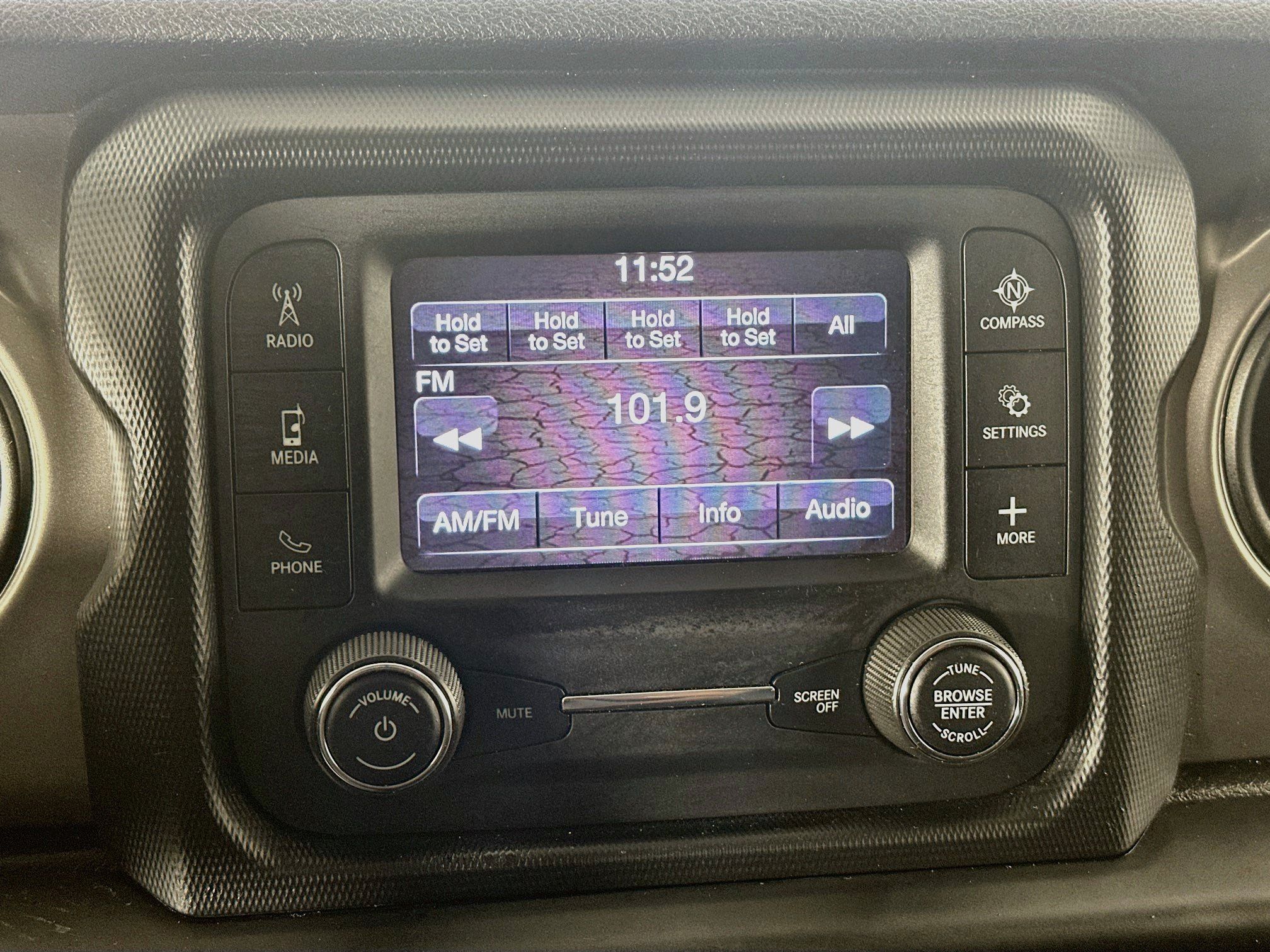 Used 2019 Jeep Wrangler Unlimited Sport S AWD/4WD image 19