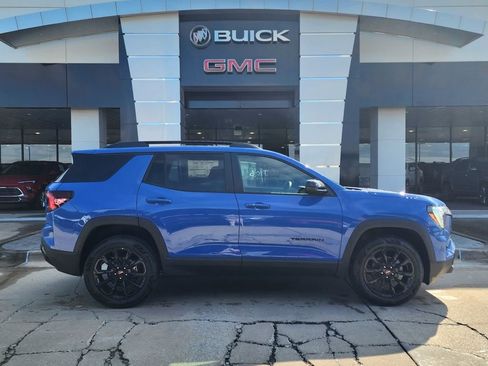 New 2026 GMC Terrain Elevation w/ Black Edition image 3