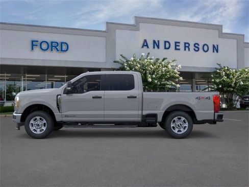 New 2026 Ford F250 XLT image 3