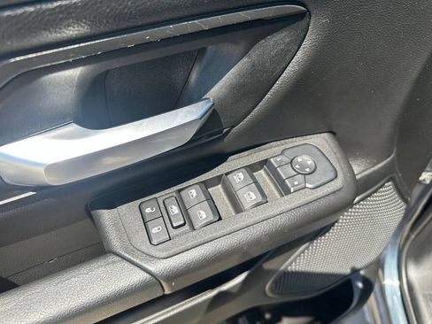 Used 2025 RAM 1500 Warlock AWD/4WD image 20