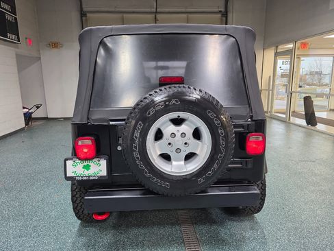 Used 2005 Jeep Wrangler Sport w/ 30" Tire & Wheel Group image 8
