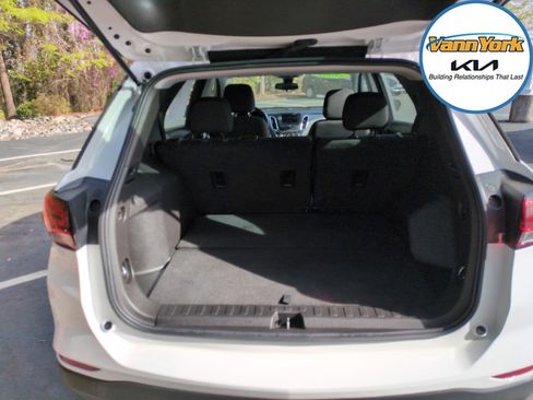 Used 2023 Chevrolet Equinox LS w/ Driver Confidence II Package image 36