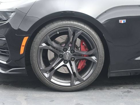 Used 2022 Chevrolet Camaro SS RWD image 31