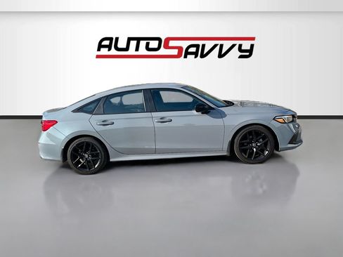 Used 2024 Honda Civic Sport image 8