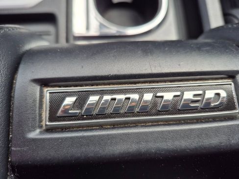 Used 2018 Toyota Tundra Limited w/ Limited Premium Package image 20