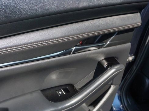 Used 2024 MAZDA MAZDA3 s image 32