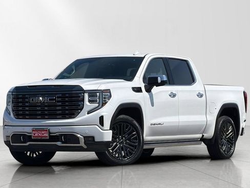 Used 2022 GMC Sierra 1500 Denali Ultimate AWD/4WD image 2