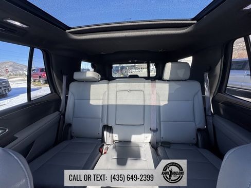 Used 2021 Chevrolet Tahoe Z71 w/ Z71 Signature Package image 18
