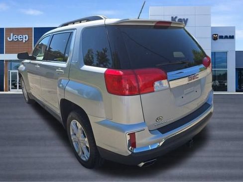 Used 2017 GMC Terrain SLE w/ Convenience Package AWD/4WD image 7