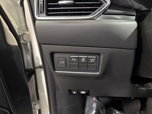 New 2025 MAZDA CX-5 Carbon Edition image 16