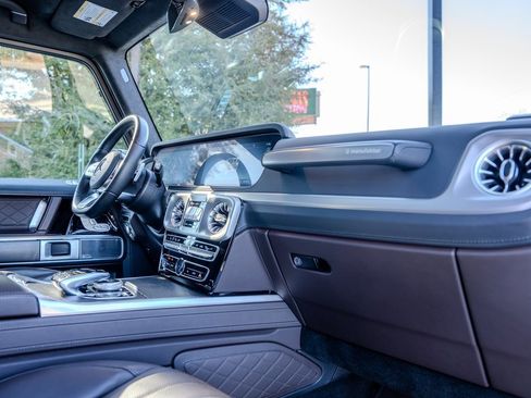 Used 2023 Mercedes-Benz G 550 G 550 w/ Seat Comfort Package image 23